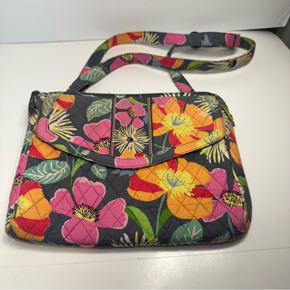 Pre-owned Vera Bradley Purse Bag Jazzy Blooms Retired 2013 Crossbody bag